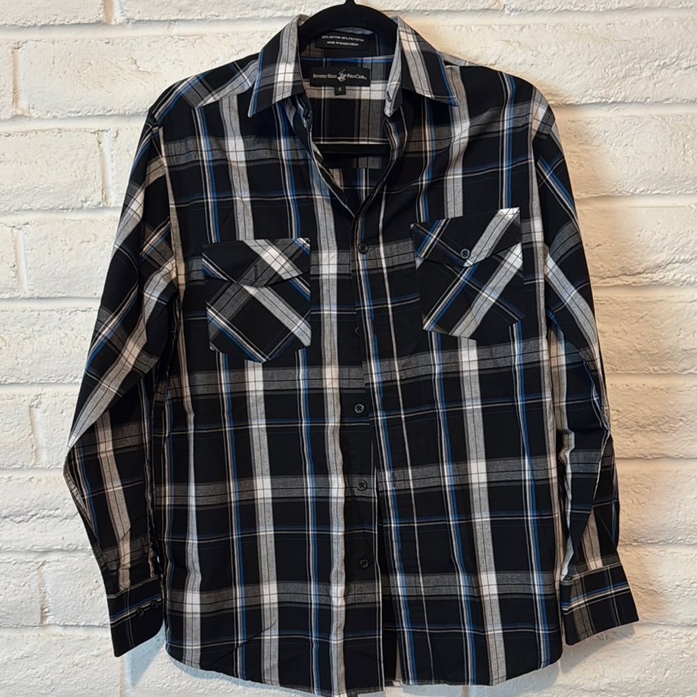 Beverly Hills Polo Club Black and Blue Casual Button Down Shirt